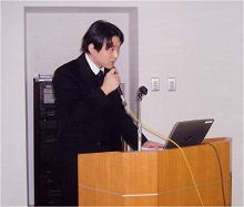 子育て支援推進フォーラム愛媛県大会でベルマークの取り組みを発表する浮田ネットグローバル社長